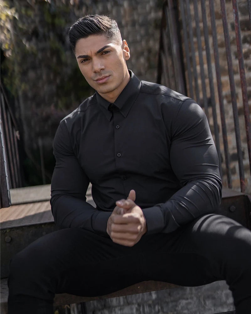 Men's Slim Fit Long Sleeve Button-Down Shirt