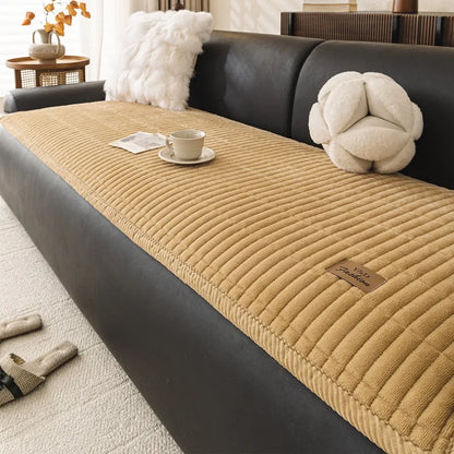 Flannel Sofa Cover – Thickened Non-Slip Couch Protector, Cat Scratch Resistant
